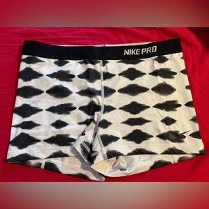 Women’s Nike Pro shorts
